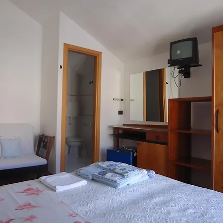 Szálloda L&v Rimini