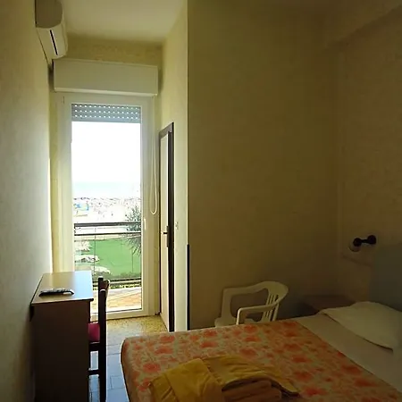 Hotel L&v